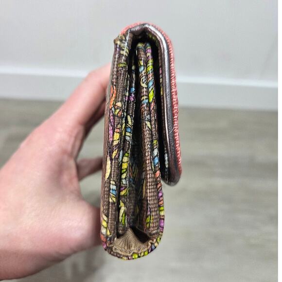 sakroots Nature Gold Glitter Trifold Wallet Multicolor Embroidered Feathers - Picture 3 of 10